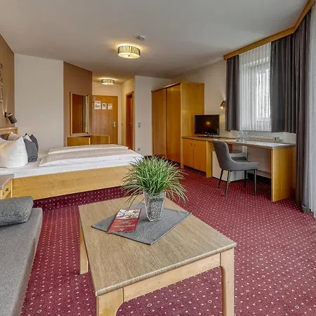 Otel Kurpension Freudenstein