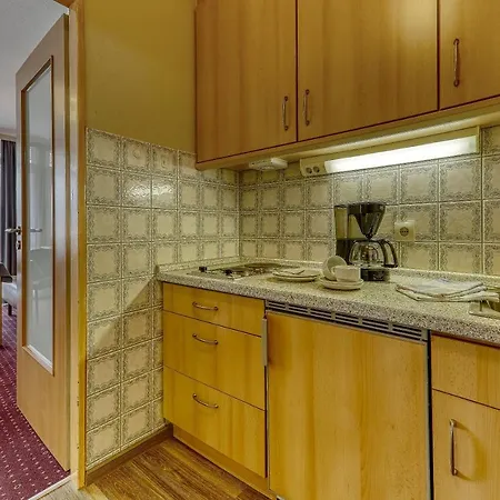 Отель Kurpension Freudenstein *